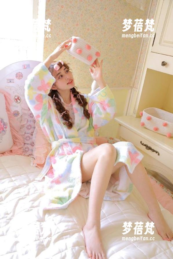 最新！Umeko J的玉木火焰写真资源，现在免费提供下载！